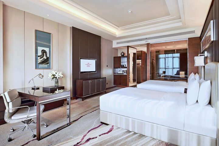 Room 21 of 75
