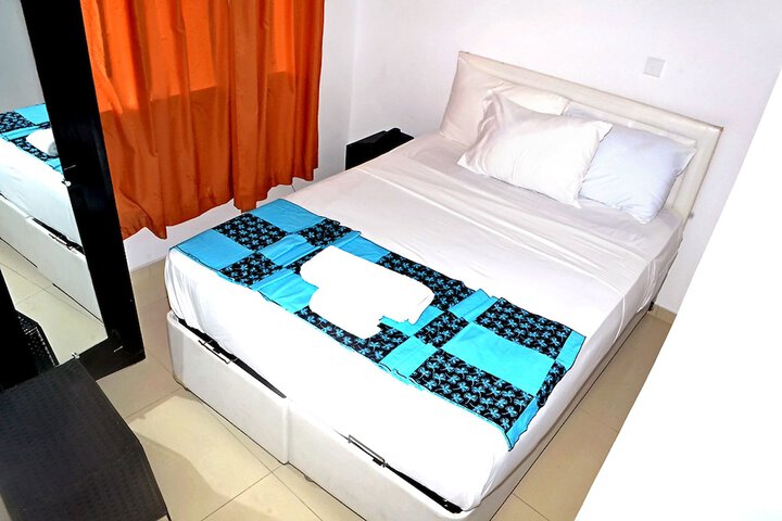 Room 13 of 46