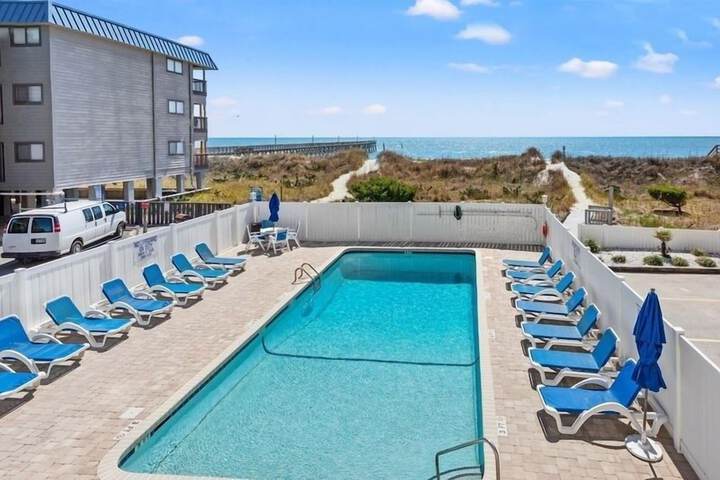 Pool 19 of 42
