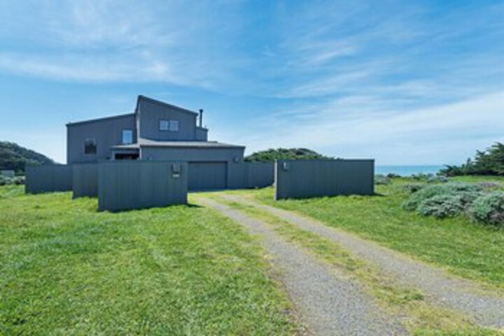 Property Grounds 17 of 28