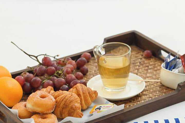 Breakfast/Coffee Service 49 of 60