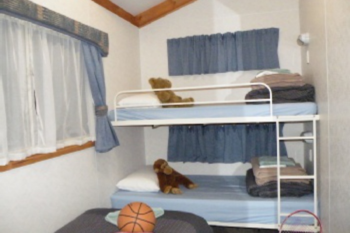 Room 260 of 406
