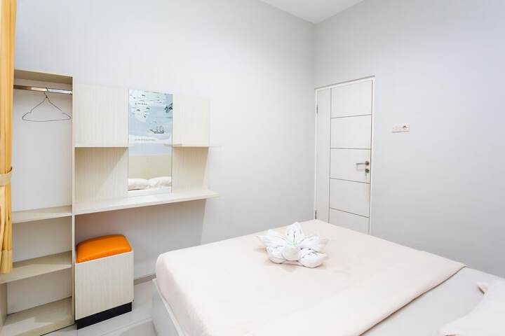 Room 20 of 73