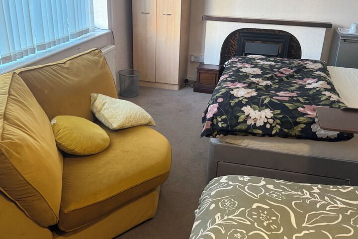 Room 21 of 40