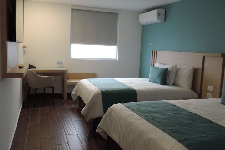 Room 16 of 70