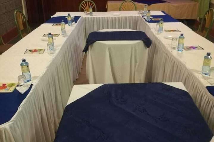 Ballroom/Hall 12 of 19