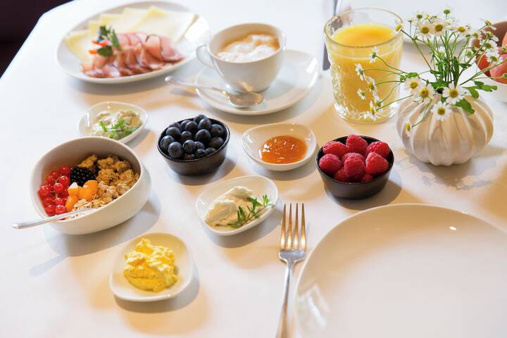 Dining 59 of 69