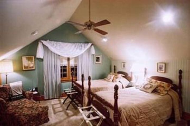 Room 7 of 22
