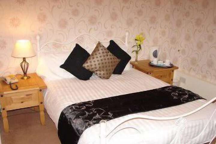 Room 16 of 46