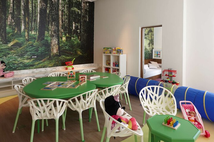 Childrens Activities 106 of 207