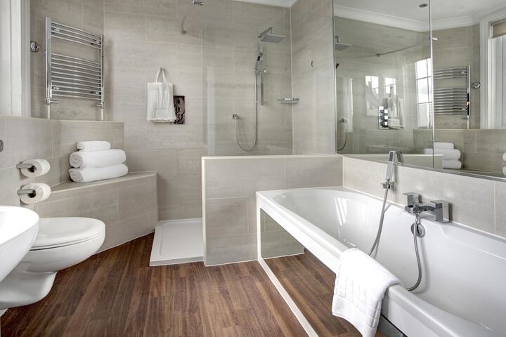 Bath Photo