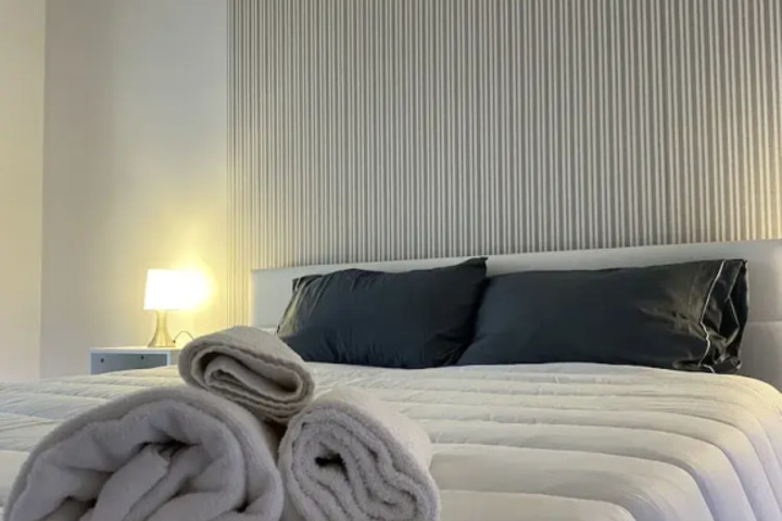 Room 5 of 21