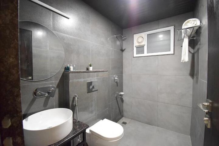 Room 20 of 36