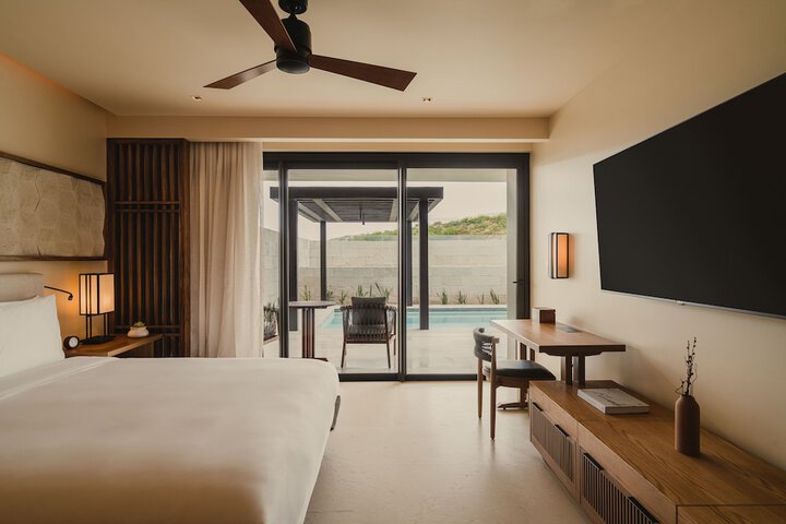 Room 25 of 180