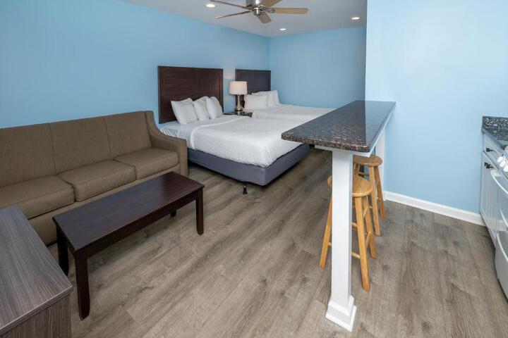 2 Double Beds (19 of 24)