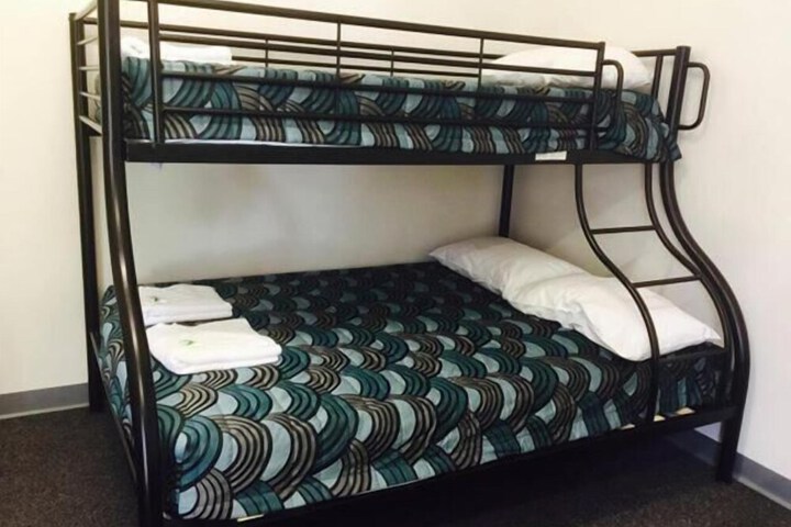 Room 9 of 45