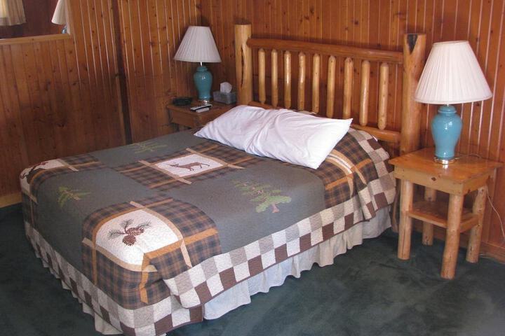 Room 5 of 33