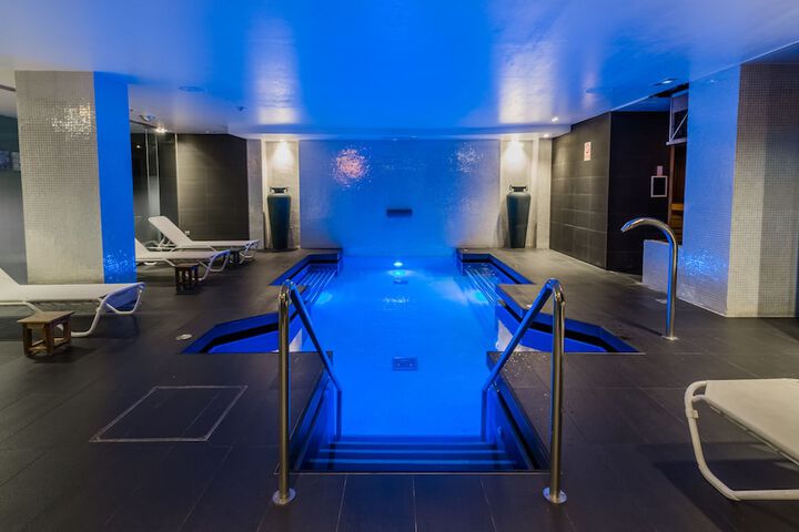 Relaxing Spa