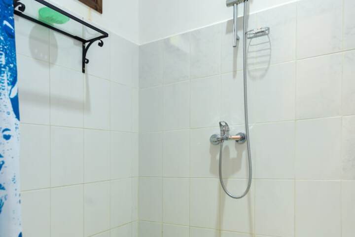 Room 20 of 43