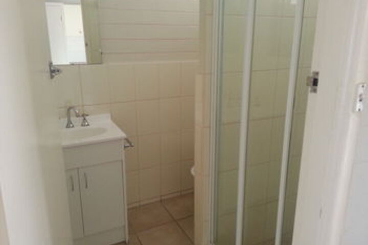 Room 3 of 20