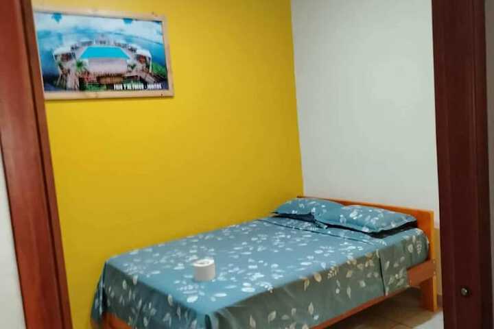 Room 12 of 19