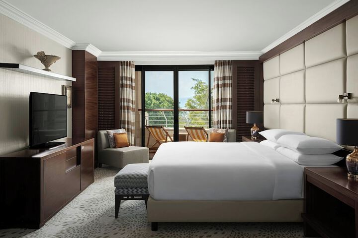 Room 41 of 175