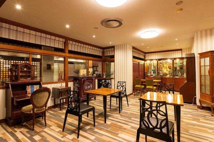 Hotel Interior 2 of 136