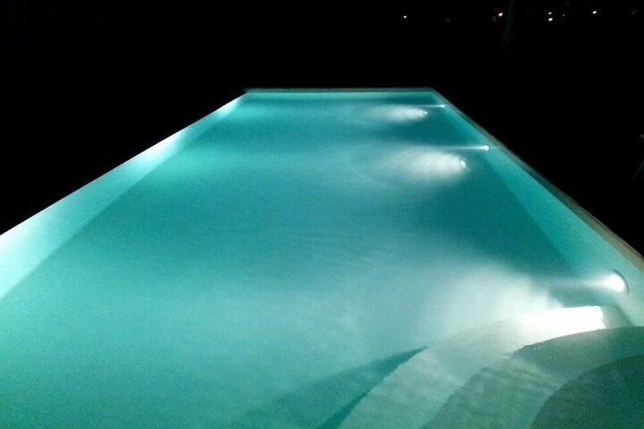 Pool 26 of 35
