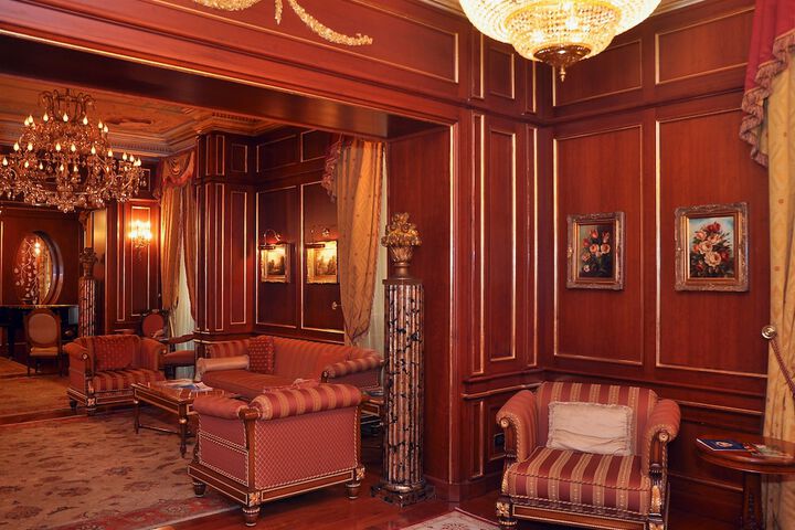 Hotel Lobby