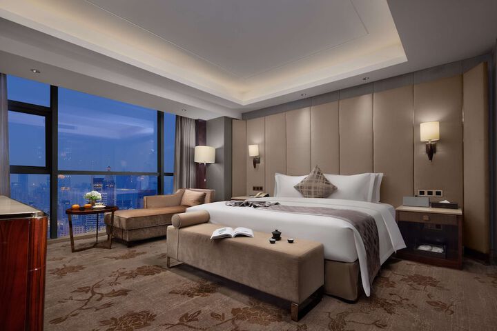 Room 27 of 57