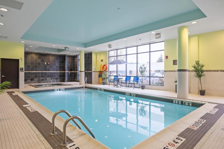 Pools & Facilities