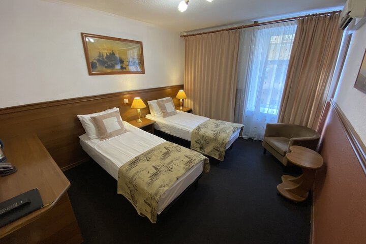 Room 18 of 41