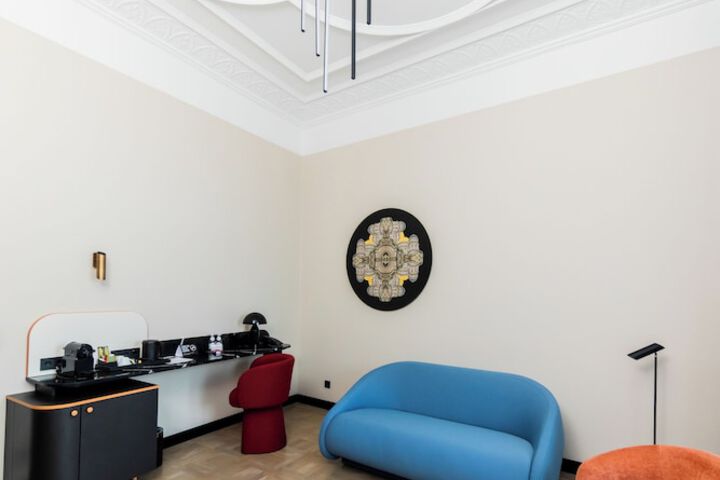 Room 89 of 229