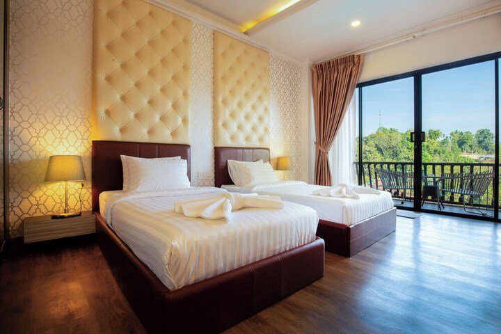 Room 8 of 289