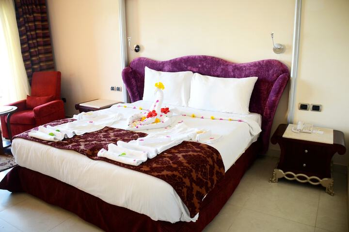 Room 2 of 58