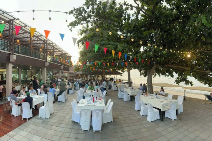 Dining 63 of 113