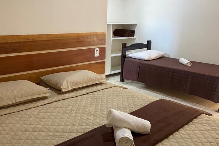 Room 2 of 16
