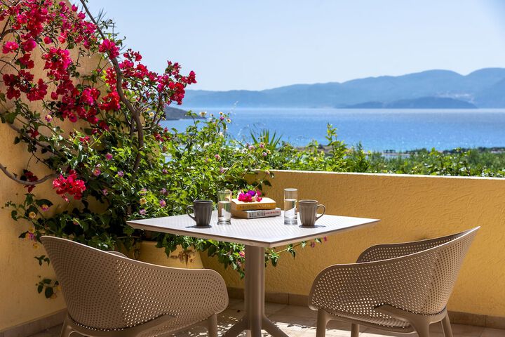 Terrace/Patio 130 of 134