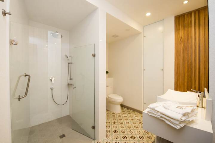 Room 45 of 87
