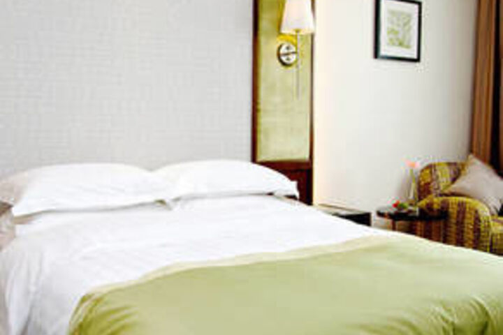 Room 21 of 73