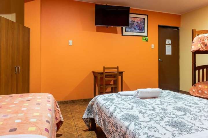 Room 16 of 28