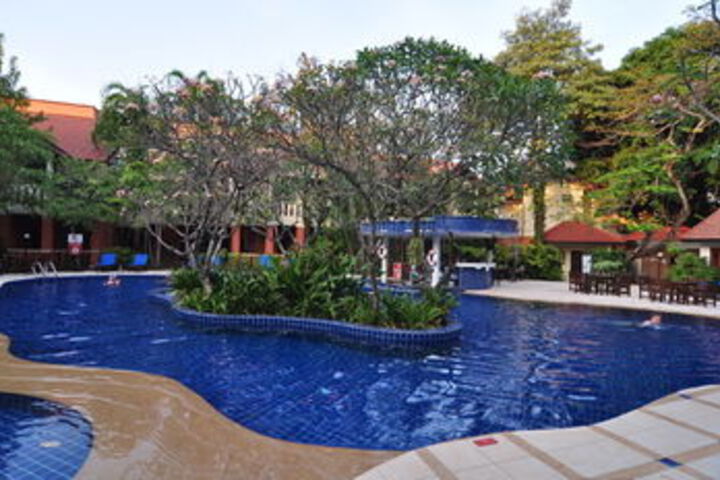Pool 37 of 40