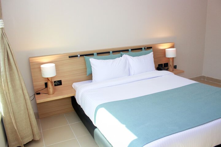 Room 44 of 307