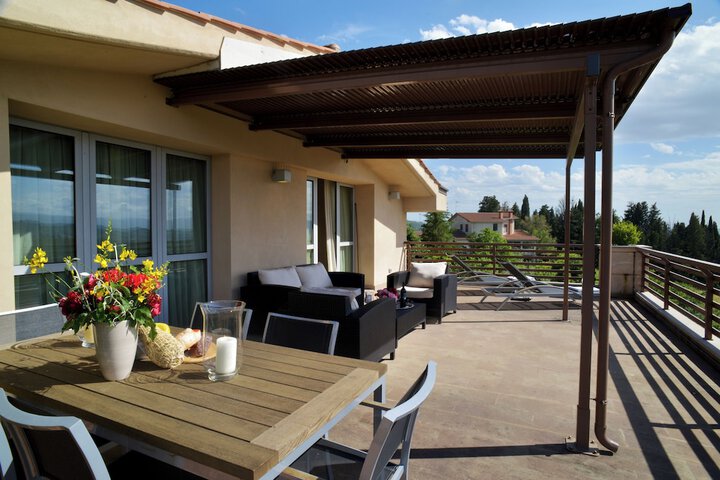 Terrace/Patio 148 of 216