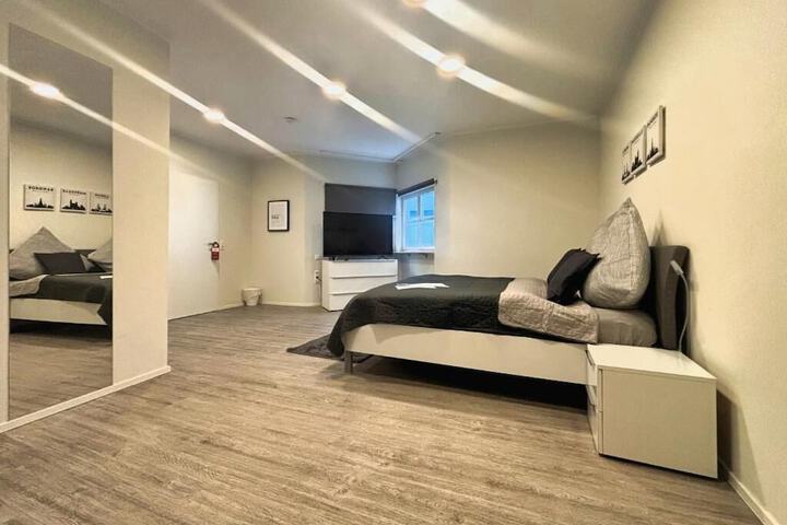 Room 29 of 60