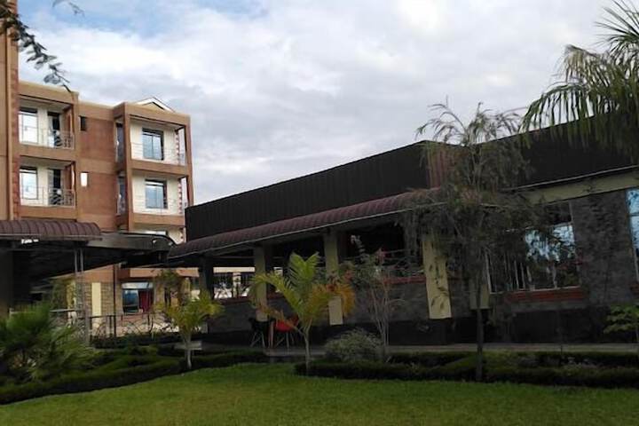 Hotel 65 of 80