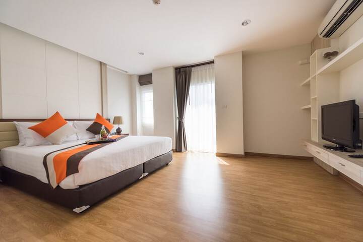 Room 14 of 47