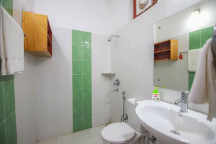 Room 5 of 23