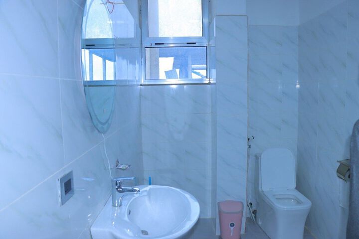 Room 7 of 20