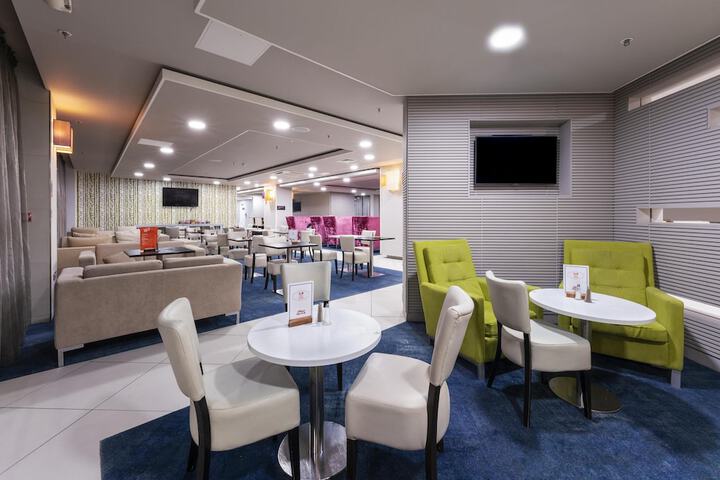 Dining Photos